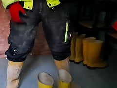 Piss in Rubberboots
