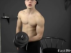Solo Muscled & Hairless Gay Cumshot Live On Webcam