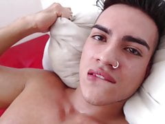 hot muscled latino on chaturbate with big facial cumshot
