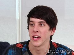 HD - GayCastings Twink loves sex with guy