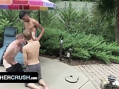'Athletic Latino Apollo Fates Enjoys Two Step Brothers' Assholes By The Pool - BrotherCrush'