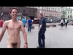 nude walking in Czech